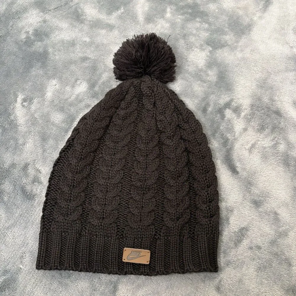 Authentic NIKE Removable Pom Black Knit Women's Beanie OSFA